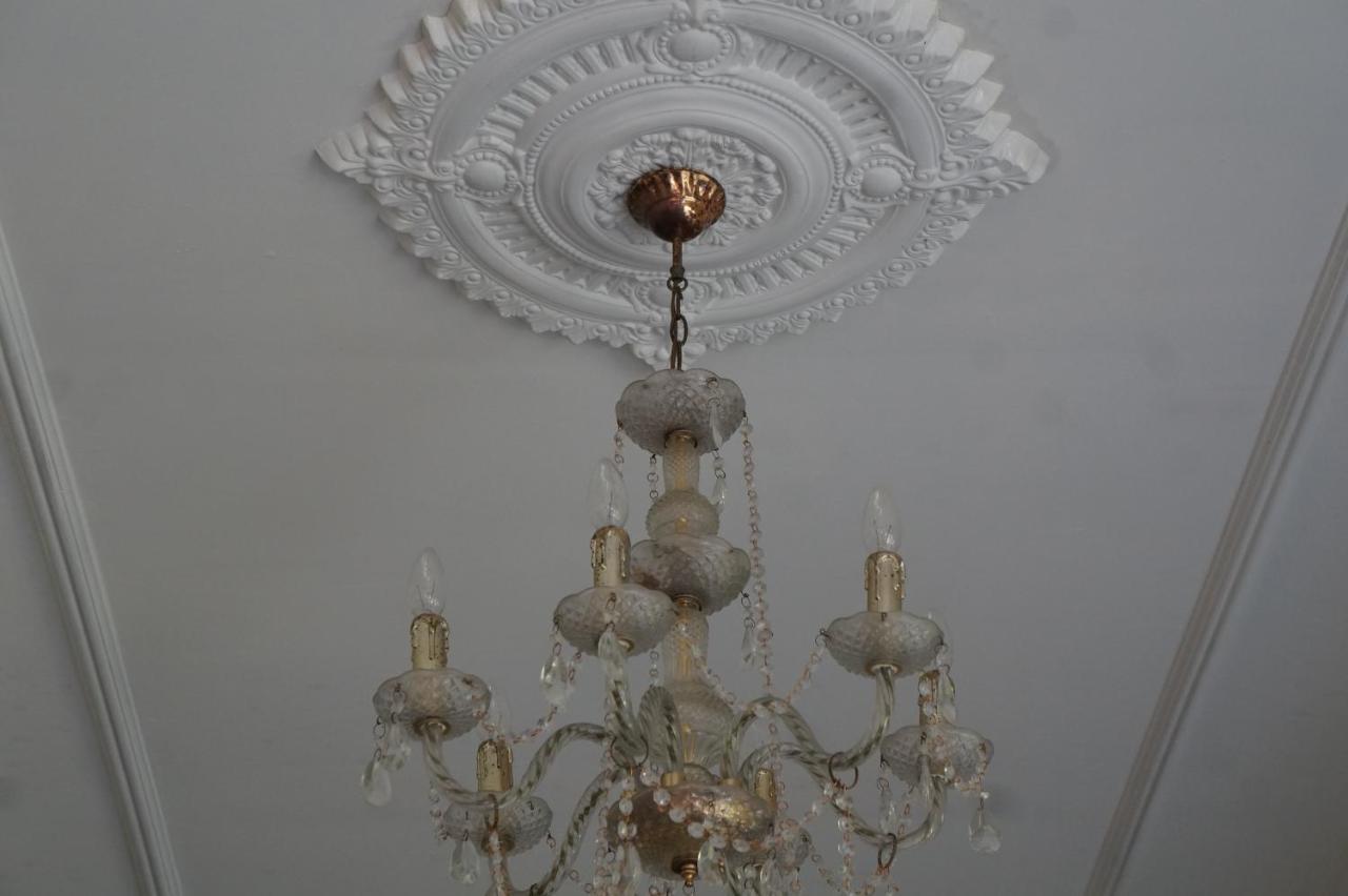 Hotel Kirana Γιογκιακάρτα Εξωτερικό φωτογραφία